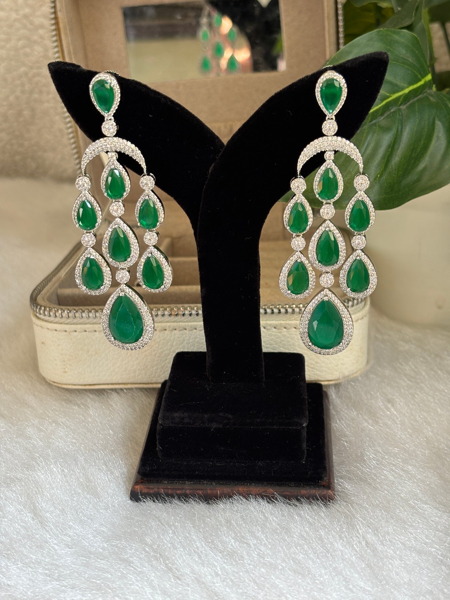 Emerald Luxe Zirconia Shoulder Dusters