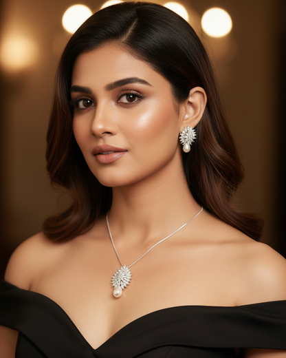 White Cluster Zirconia Pendant Set