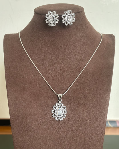 White Serenity Zirconia Pendant Set